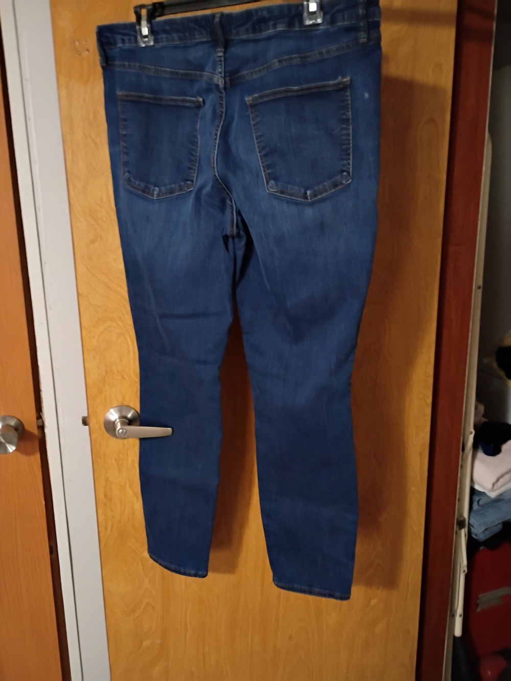 Universal Thread Women's Dark Blue Skinny Jeans